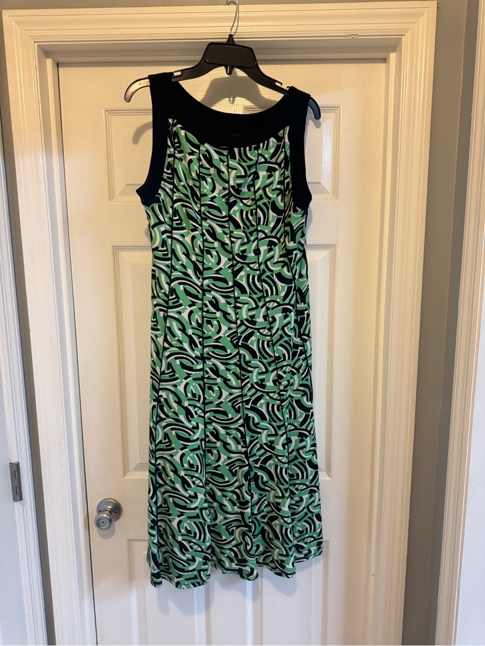 Perceptions Black Trim Green Geometric Sleeveless Dress